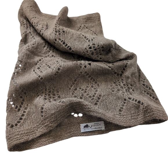 Hand Knit 100% Qiviut Oomingmak Musk Ox Ring Scarf Neck Warmer Alaska Arctic - Picture 1 of 15